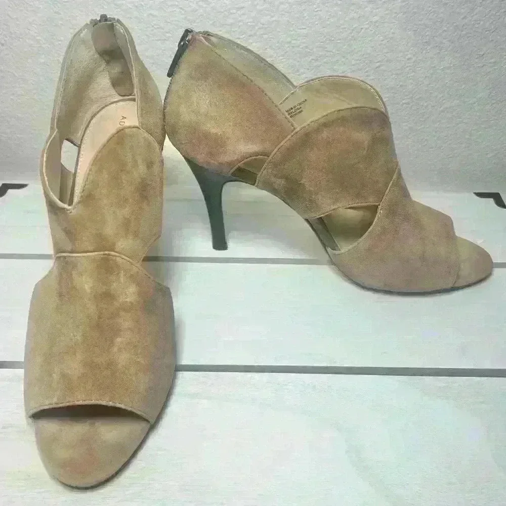 Adrienne Vittadini Tan Suede Gerlinda Open Toe Cutout Heels Size 8 M